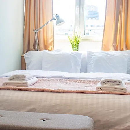 In The Center - Browary Warszawskie * Warschau